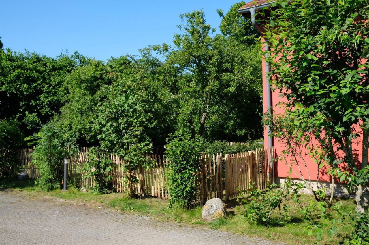 Urlaubsoase Ostsee Hohen Schoenberg Exteriör bild